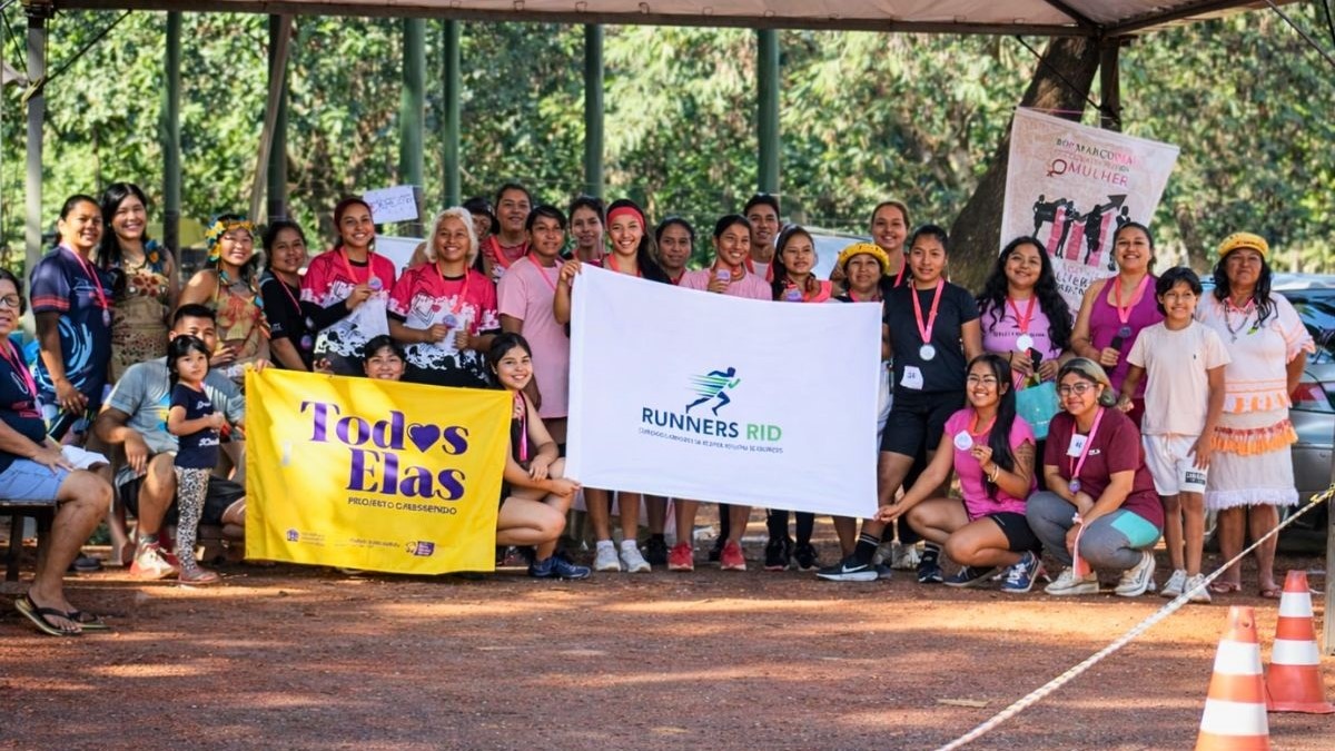 1ª Caminhada em Prol das Mulheres Indígenas na Reserva de Dourados 1ª Caminhada em Prol das Mulheres Indígenas na Reserva de Dourados