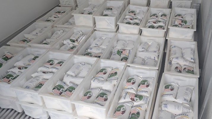 680 litros de leite é entregue dentro das ações do Programa de Aquisição de Alimentos em Dourados