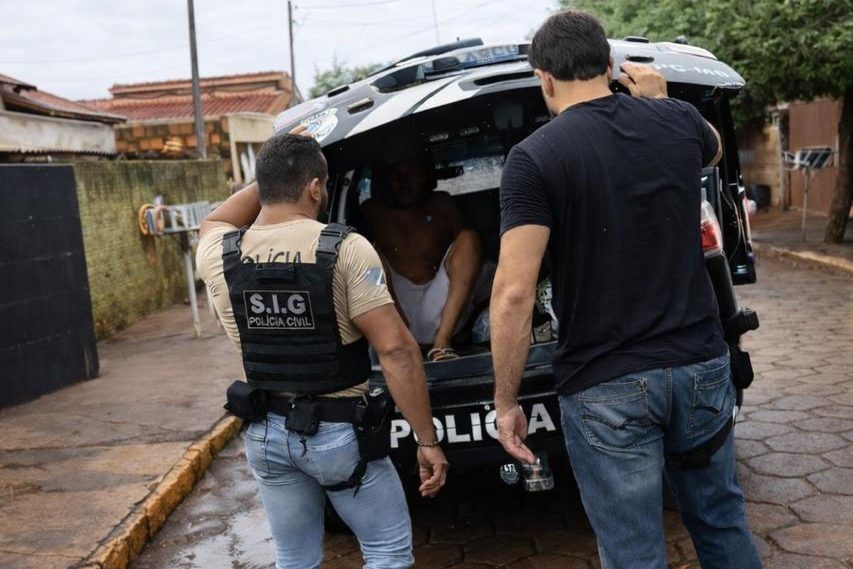 Zé Teixeira defende extensão do auxílio-saúde a servidores da Polícia Civil