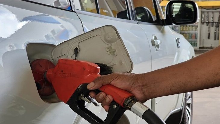 Pesquisa aponta redução no preço do diesel no anel viário de Campo Grande Pesquisa aponta redução no preço do diesel no anel viário de Campo Grande