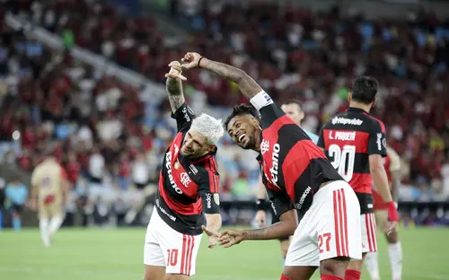 Flamengo goleia Independiente Medellín por 4 a 1 na Copa Libertadores Flamengo goleia Independiente Medellín por 4 a 1 na Copa Libertadores