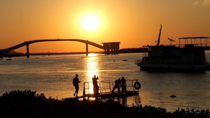 Obras de captação no rio Paraguai recebem R$ 26,4 milhões e reforçam abastecimento em Corumbá Obras de captação no rio Paraguai recebem R$ 26,4 milhões e reforçam abastecimento em Corumbá