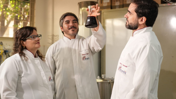 Programa Centelha apoia inovação no Estado e transforma microrganismos em corante natural industrial Programa Centelha apoia inovação no Estado e transforma microrganismos em corante natural industrial