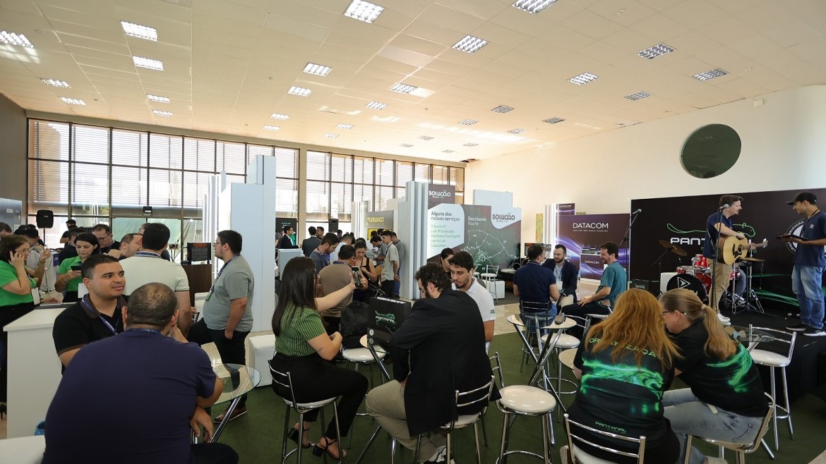 Maio transforma Dourados em vitrine de eventos, esporte e gastronomia Maio transforma Dourados em vitrine de eventos, esporte e gastronomia