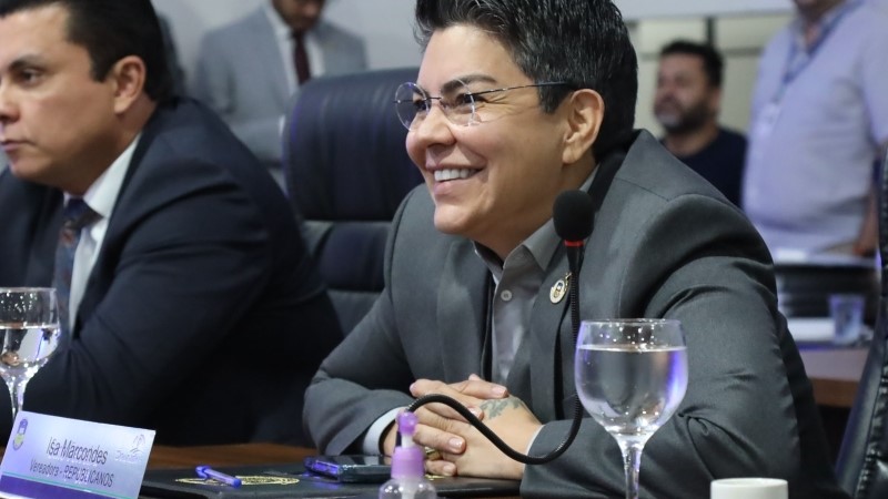 Vereadores acompanham parecer de comissão e rejeitam denúncia contra Isa Marcondes Vereadores acompanham parecer de comissão e rejeitam denúncia contra Isa Marcondes