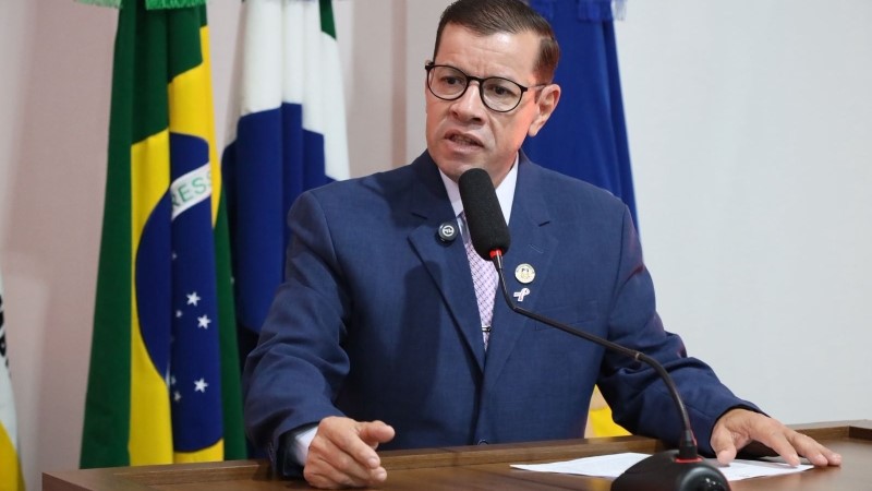 Pedro Pepa pede construção de unidade de saúde no Campina Verde Pedro Pepa pede construção de unidade de saúde no Campina Verde