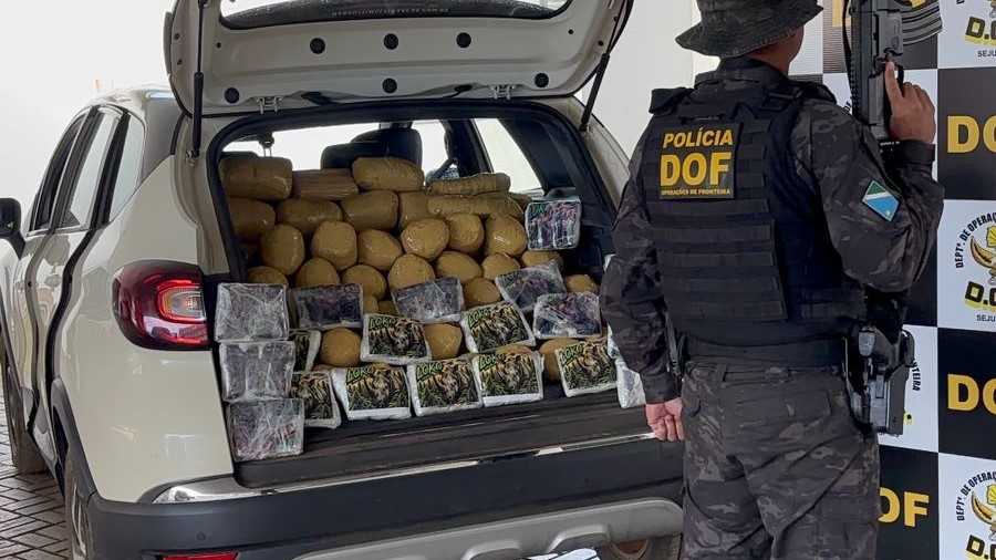 Policia prende homem com drogas em Dourados e recupera veículo furtado em São Paulo Policia prende homem com drogas em Dourados e recupera veículo furtado em São Paulo
