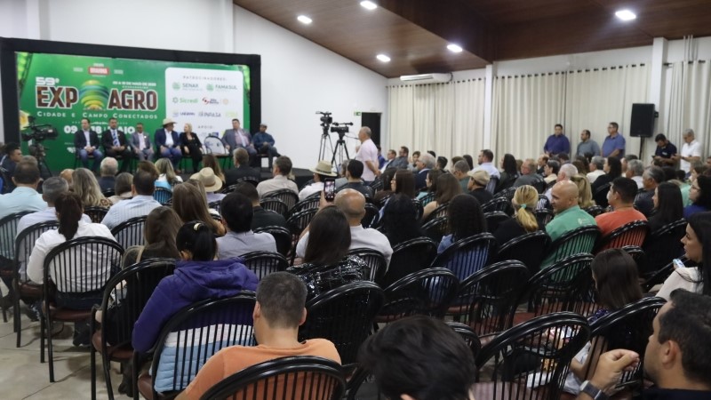 Câmara faz sessão solene na Expoagro em homenagem às mulheres de destaque no agronegócio Câmara faz sessão solene na Expoagro em homenagem às mulheres de destaque no agronegócio