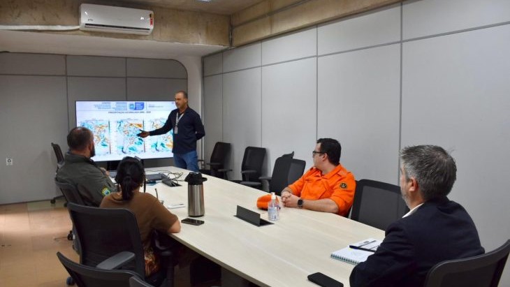 Governo do Estado alinha ações do Plano Estadual de Manejo Integrado do Fogo em MS