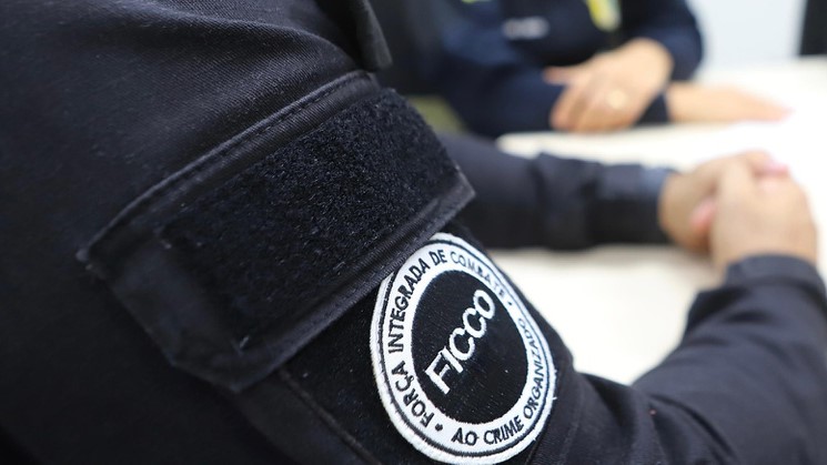 FICCOs apreendem mais de 4,2 toneladas de drogas e efetuam prisões pelo país