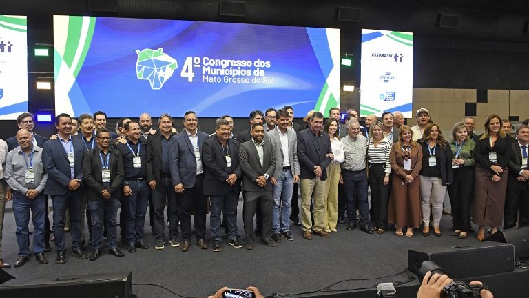 Congresso municipalista amplia diálogo entre Estado e prefeituras sul-mato-grossenses Congresso municipalista amplia diálogo entre Estado e prefeituras sul-mato-grossenses