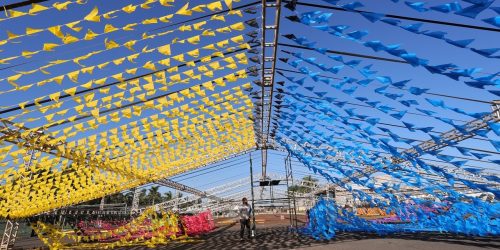 Montagem da estrutura de palco e de estandes da festa Junina segue para a etapa final – Fotos: A. Frota