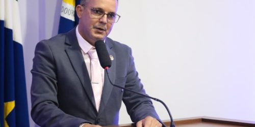 Cabral cobra esclarecimentos sobre emissão de atestados e receituários na rede de saúde
