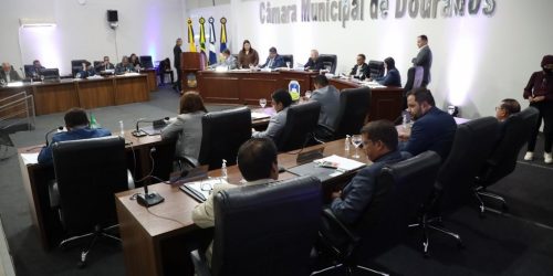 Projeto de autoria dos vereadores Sargento Prates, Liandra da Saúde e Dalton foi aprovado e sancionado pelo prefeito Marçal Filho. Divulgação/CMD