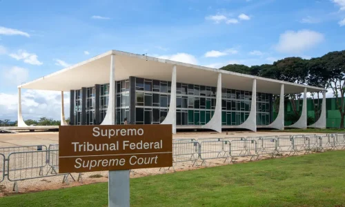 Homem é preso ao tentar invadir a sede do Supremo em Brasília