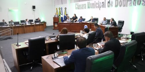 Câmara aprova projetos e debate inclusão de crianças autistas na 11ª sessão ordinária
