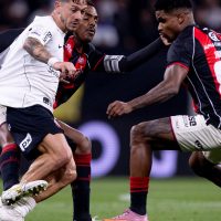 Timão empata com o Vitória e soma mais um ponto no Brasileirão 2026