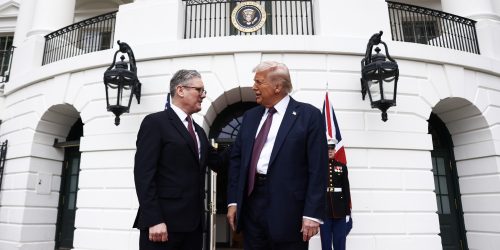 O primeiro-ministro Keir Starmer se encontra com o presidente dos EUA, Donald Trump
