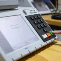 TSE aprova registros de seis candidatos à Presidência da República