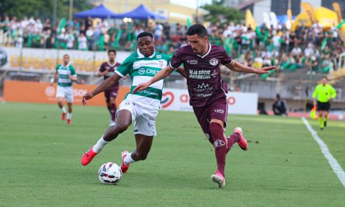 Nos acréscimos, Ferroviária arranca empate do Maringá no primeiro jogo da final da Série C