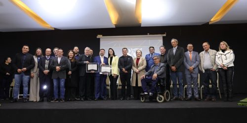 O prefeito Marçal Filho discursa durante solenidade de posse da nova diretoria da Associação Comercial e Empresarial de Dourados
Foto: A. Frota