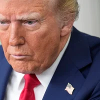 Trump derruba lei que estabelecia novas sanções e tarifas contra a Rússia