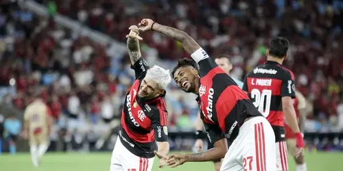 Foto: Alexandre Durão/Zimel Press/Folhapress