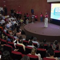 Caixa Encantada 2026: Governo de MS lança campanha de arrecadação de brinquedos para o Natal