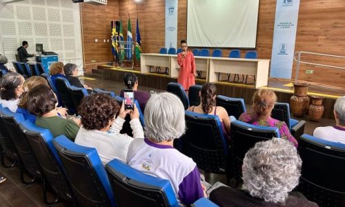 Programa Envelhecer é Legal leva formação sobre direitos da população idosa a gestores e profissionais da rede