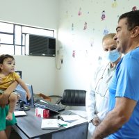 Prefeito faz vistoria surpresa em UBS e reforça compromisso com atendimento humanizado