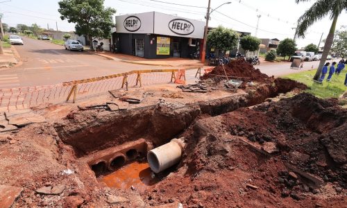 Iniciada obra para acabar com alagamentos na Avenida Esplanada