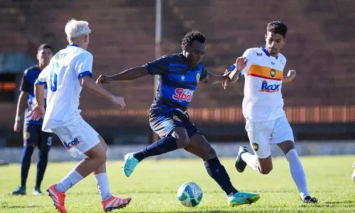 Sete de Setembro empata com Campo Grande e perde chances na estreia da Série B. (Foto: Marcelo Berton)