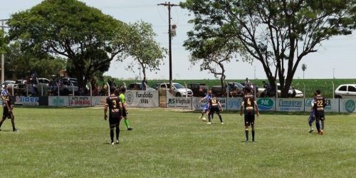 Lance de partida semifinal que definiu um dos finalistas da edição 2025 do Interdistrital. Fotos: Divulgação/Funed