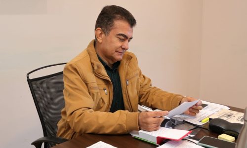 Prefeito mantém rigor nos gastos e reedita decreto de controle orçamentário