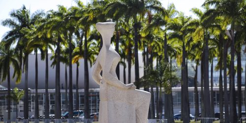 Projeto Cartão Postal STF - Estátua da Justiça