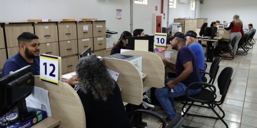 Contribuinte pode negociar seus débitos com o município diretamente na Central do Cidadão e obter descontos de 60% no pagamento à vista e de 30% se preferir parcelar a dívida. Foto: A. Frota