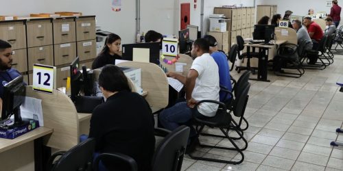 Contribuinte pode negociar seus débitos com o município diretamente na Central do Cidadão e obter descontos de 60% no pagamento à vista e de 30% se preferir parcelar a dívida. Foto: A. Frota