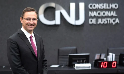 Ulisses Rabaneda entregou o passaporte à Polícia Federal por determinação do ministro Flávio Dino. (Foto: Pedro França/CNJ)