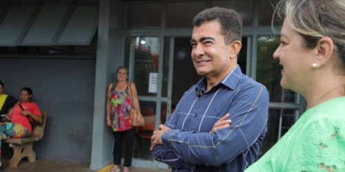 Prefeito Marçal Filho junto com a coordenadora administrativa, Claudia Raquel Machado Ayala, anunciou a convocação de dezenas de profissionais de saúde aprovados em concurso público e que não foram chamados no governo passado. Foto: A. Frota