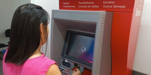 Servidores da Prefeitura de Dourados acordaram nesta quinta-feira com os salários de novembro na conta. Foto: A. Frota