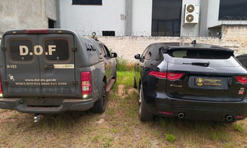 Policia recupera veículo de luxo avaliado em mais de R$ 300 mil