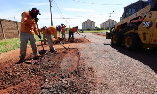 Período chuvoso atrapalha operações de tapa-buracos e início de recapeamentos