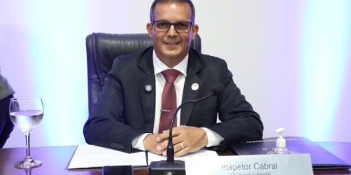 Vereador Inspetor Cabral durante uso da tribuna. (Foto: F.Grott)