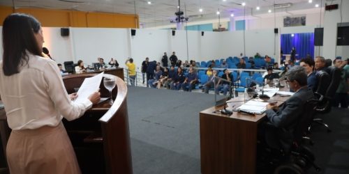 Lei que impede condenados por crime sexual contra crianças serem contratados para cargos públicos é aprovada