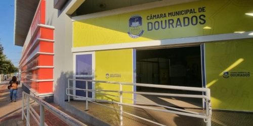 Câmara de Dourados abre licitação para compra de mobiliário e equipamentos de climatização