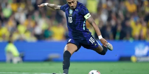 Raphinha é cortado da seleção e não viaja para próximo amistoso com a Índia