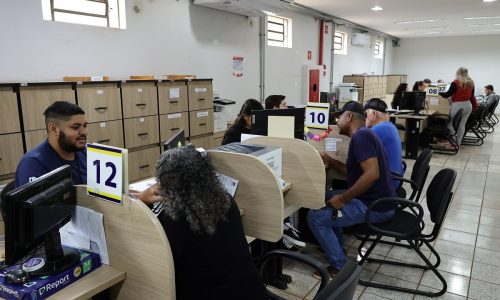 Contribuintes que parcelaram o Refis 2025 e perderam o prazo de pagamento podem procurar a Central do Cidadão e emitir o boleto atualizado – Foto: A. Frota