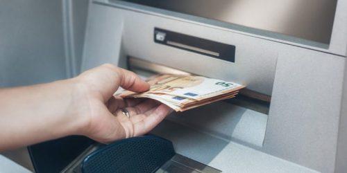 Prefeitura antecipa salários de 9.338 servidores