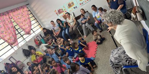 Momentos divertidos são levados para as crianças com dinâmicas, personagens e muita animação- Fotos: Divulgação- Fotos: Divulgação