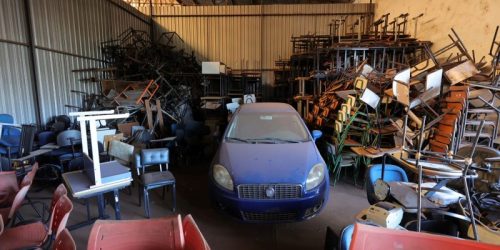 Grande parte dos equipamentos está há anos jogada nos depósitos da prefeitura. Foto: A. Frota